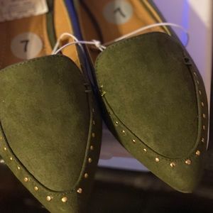 NWT sage green faux suede loafers sz. 7
